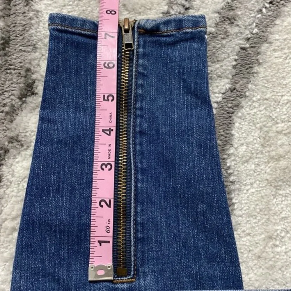 J BRAND Jeans Antigua Cropped Jeans Size 26 Zipper Back Summer Y2K Capri